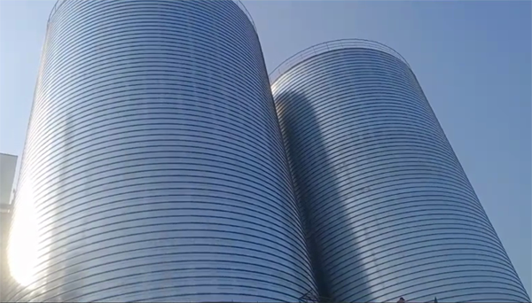 留坝2座混凝土高架卷板仓